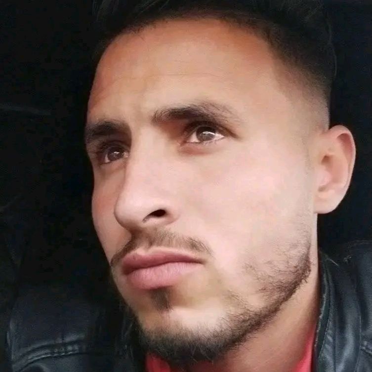 حاتم