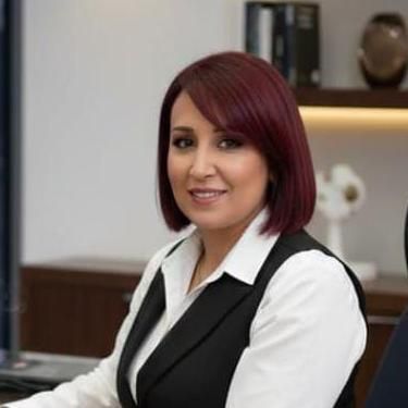 سعيدة